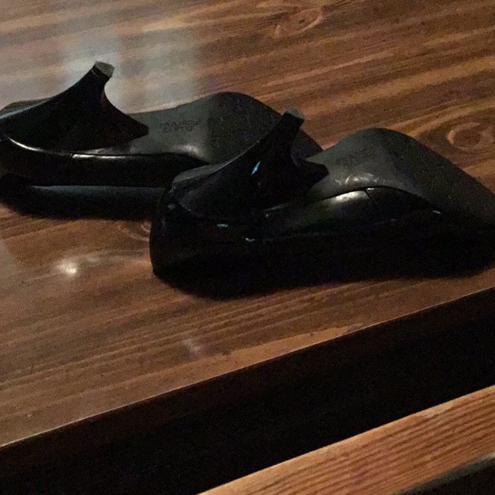 Shoes - Picture 3 of 3